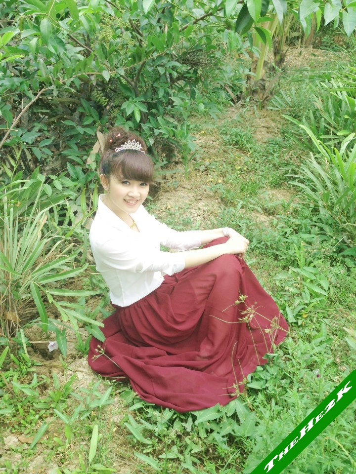 Cấm trẻ em dưới 18...và thanh niên mới lớn...