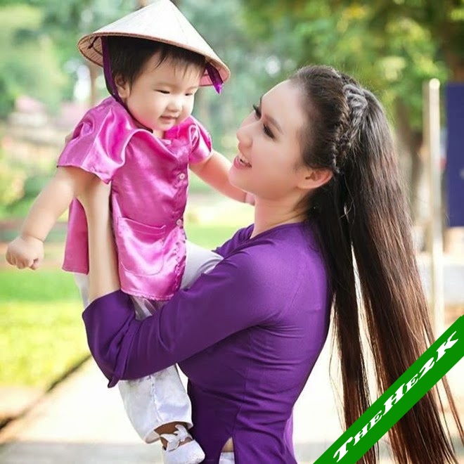 Gái đẹp khoe chân dài duyên dáng