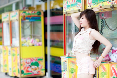 Hot girl Goal khoe dáng ngọc ngà trong nắng xuân