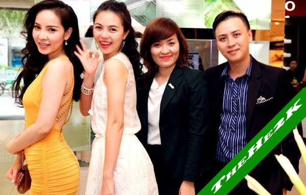Ngọc Bích gợi cảm vơi váy ngắn khoe chân dài