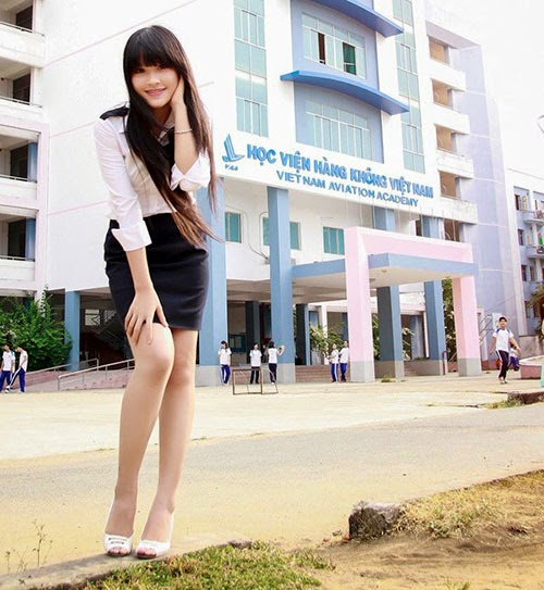 Nữ sinh Hàng nóng bỏng