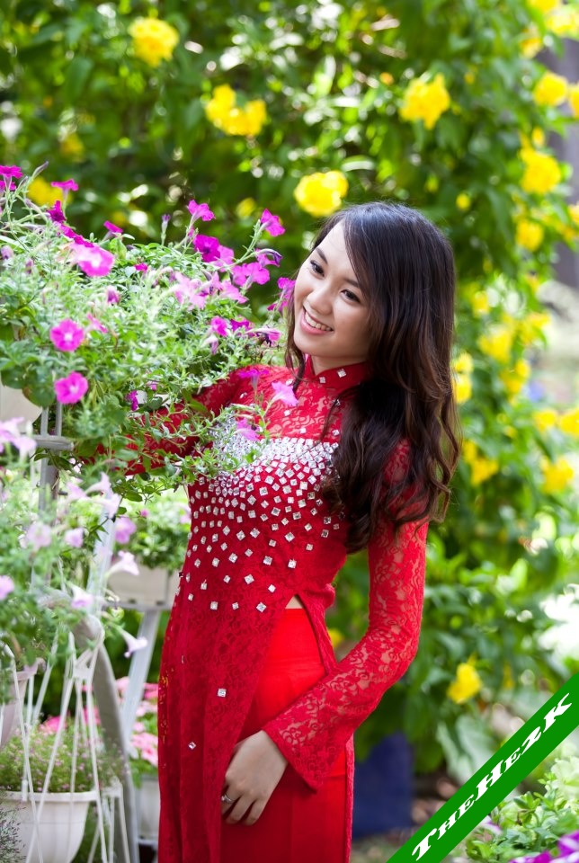 Pink Nguyên - Thắm đỏ xuân nồng